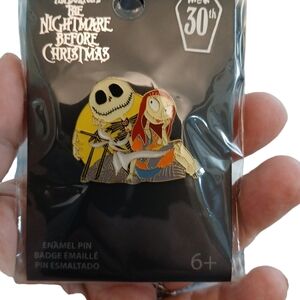 NWT Disney Nightmare Before Christmas 30th Anniversary Jack & Sally Trading Pin